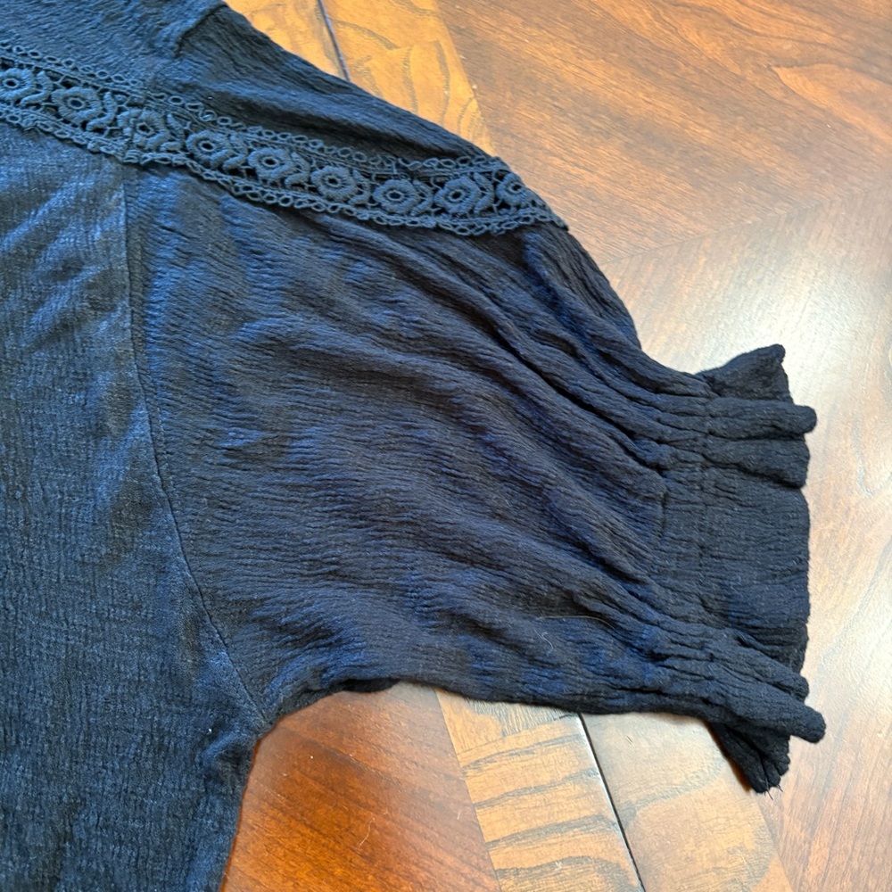 Free People Serafina Black‎ Embroidered Peasant Top - Small Boho - Picture 9 of 15